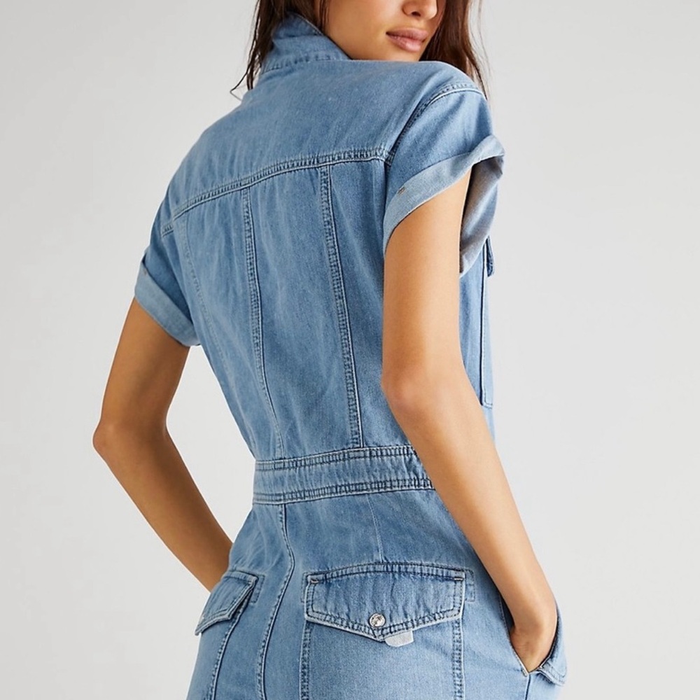 Free People Denim Shortalls L NWT - Picture 2 of 4